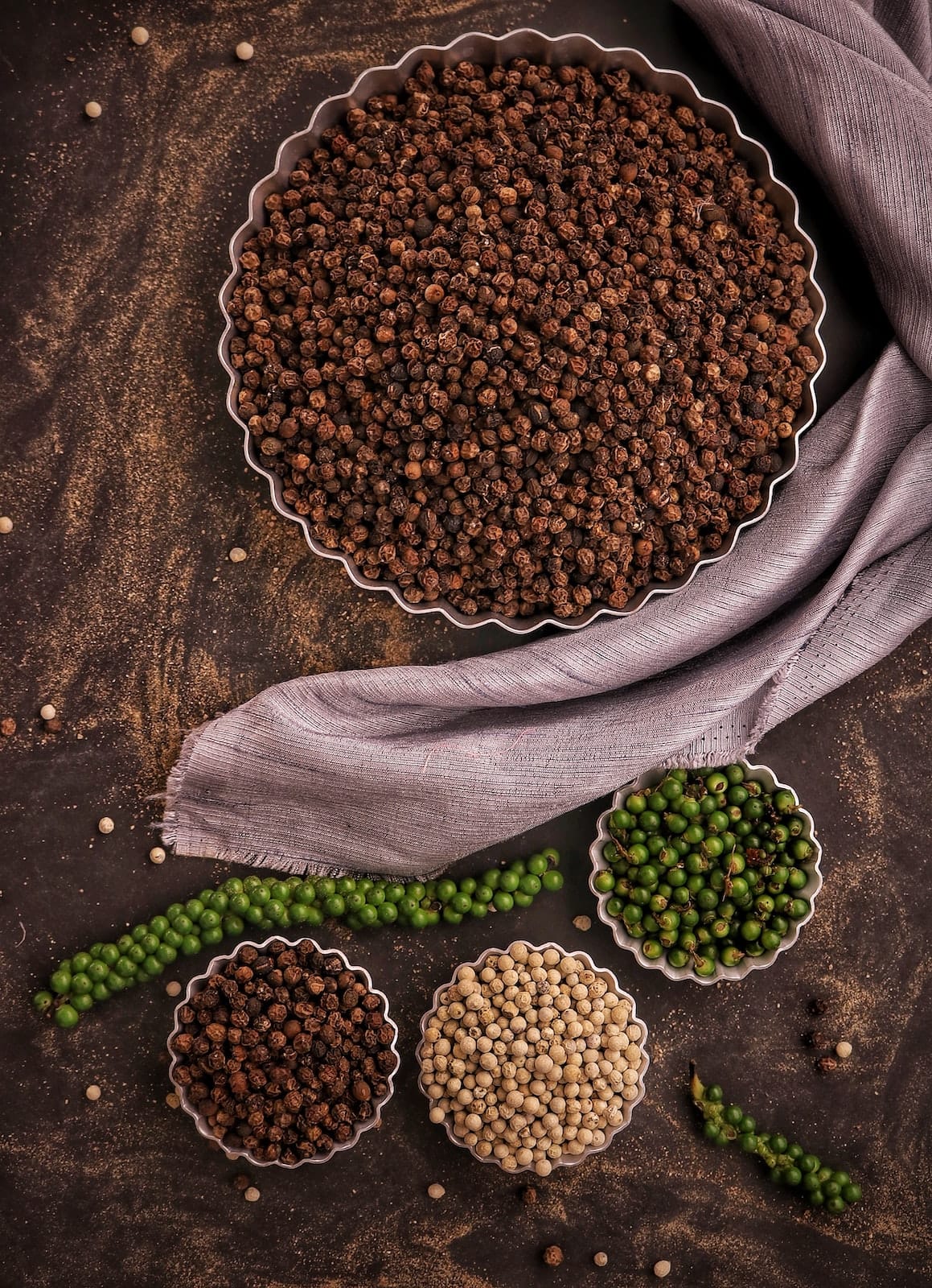 Im Spotlight: Roter Kampot Pfeffer und der Bunte Kampot Pfeffer Mix